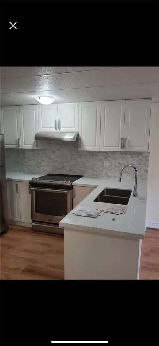 132 Meadow Vista Cres