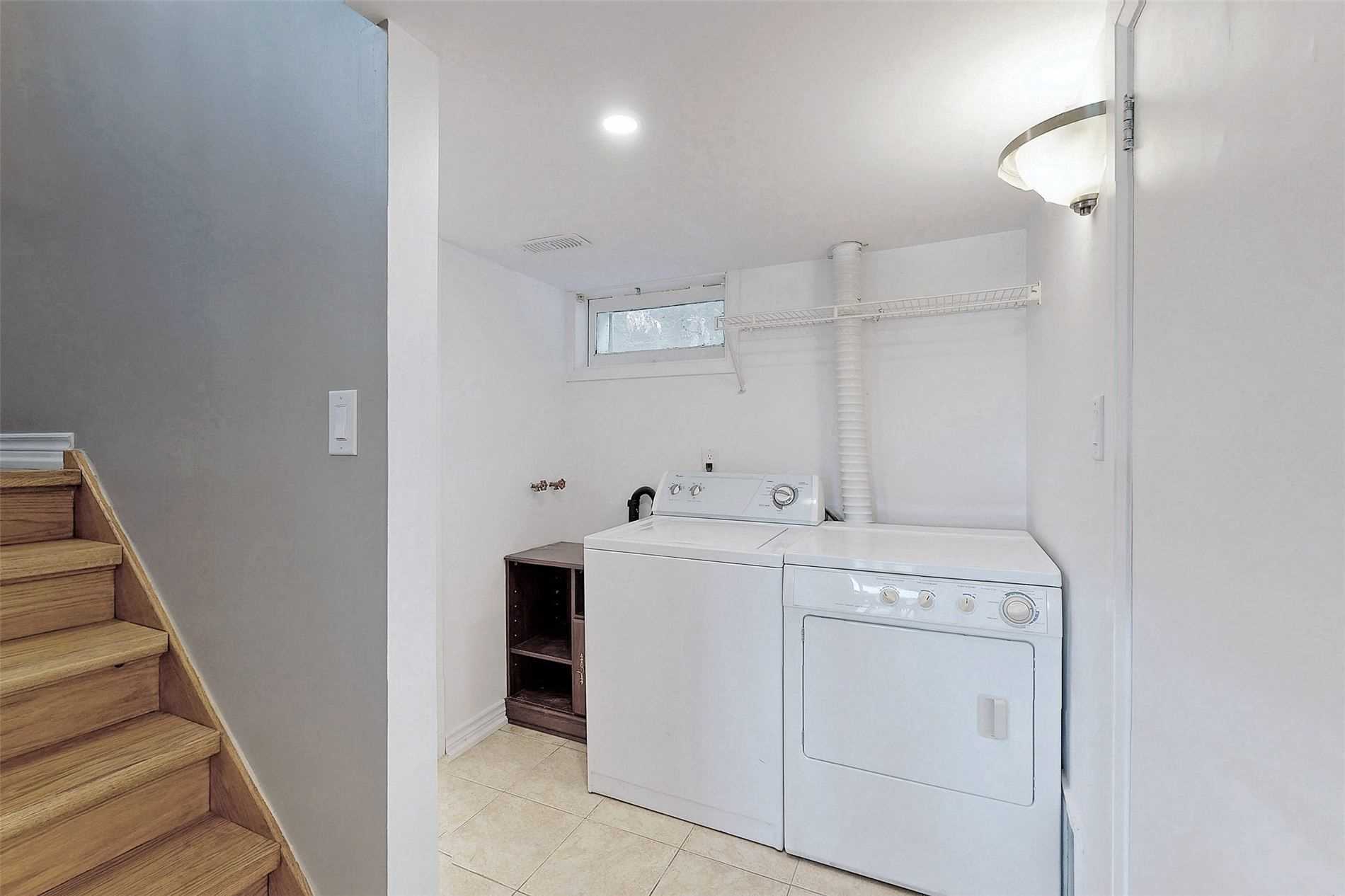 41 Connor Dr