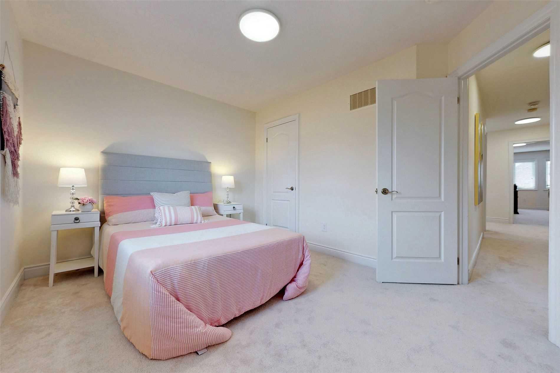 128 Milby Cres