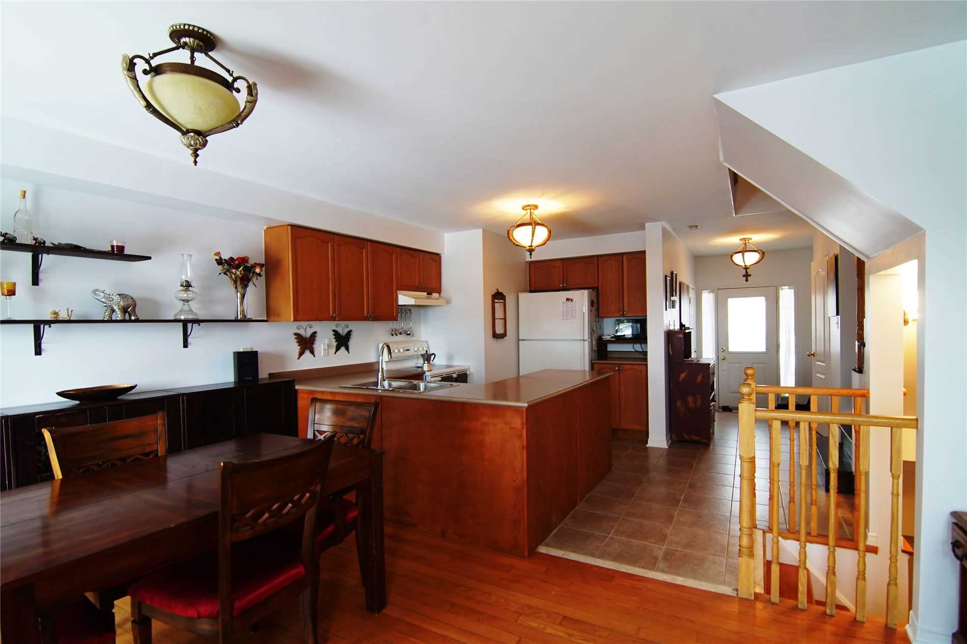 Listing N5750908 - Large Photo # 8