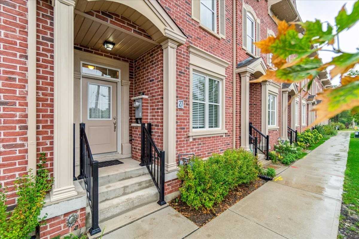 27 Water St, Markham
