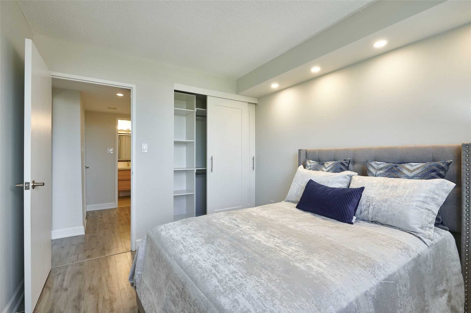 20 Baif Blvd, #607