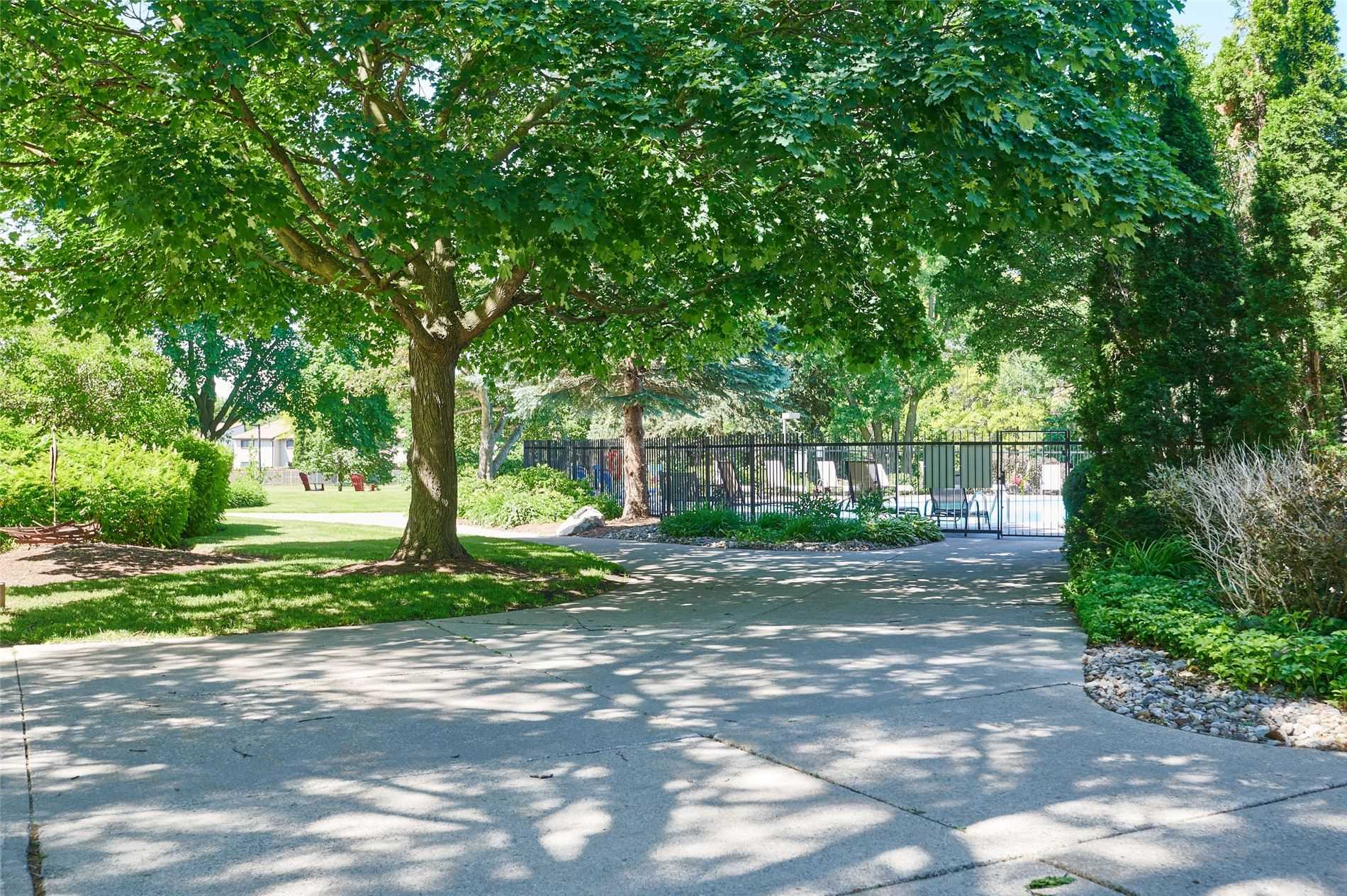 20 Baif Blvd, #607