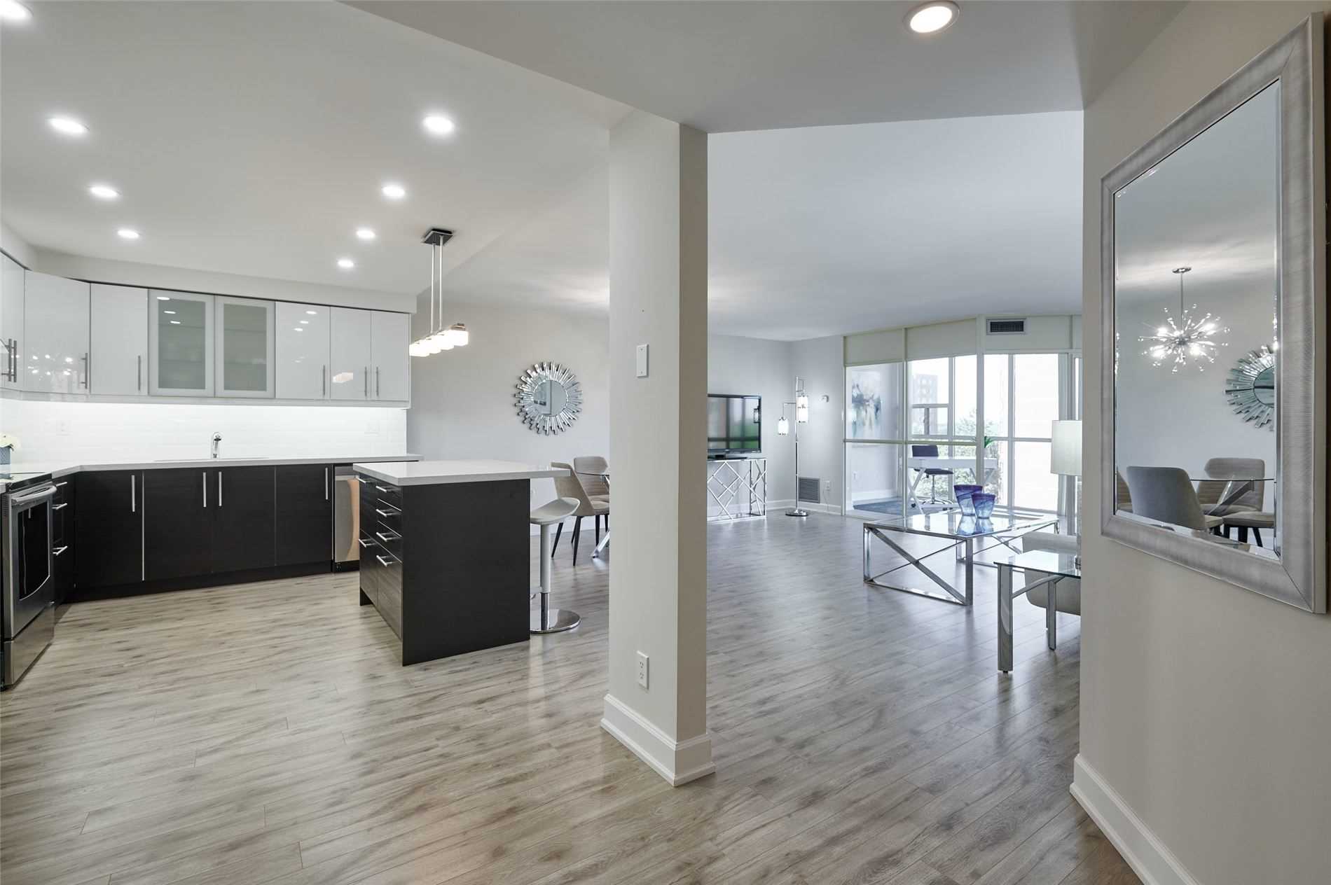 20 Baif Blvd, #607