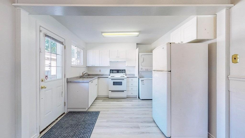 105 Aurora Heights Dr
