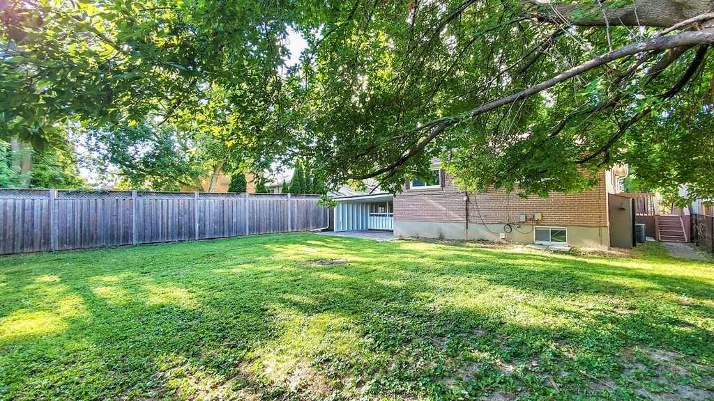 105 Aurora Heights Dr