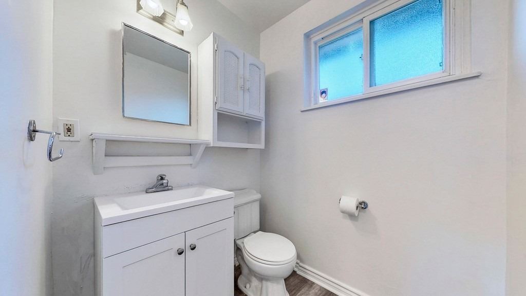 105 Aurora Heights Dr