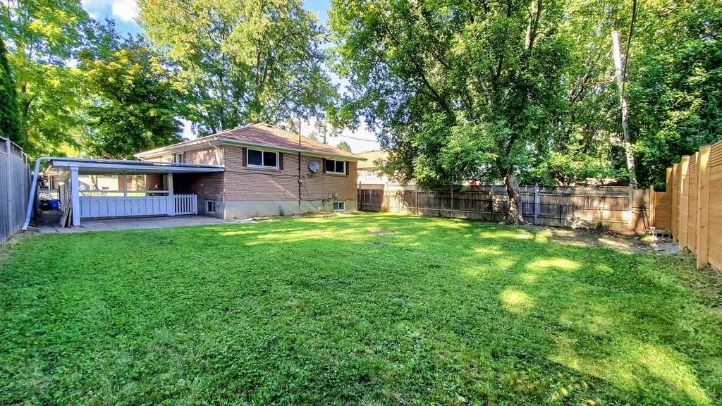 105 Aurora Heights Dr
