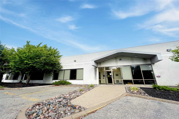 241 Gough Rd, Markham
