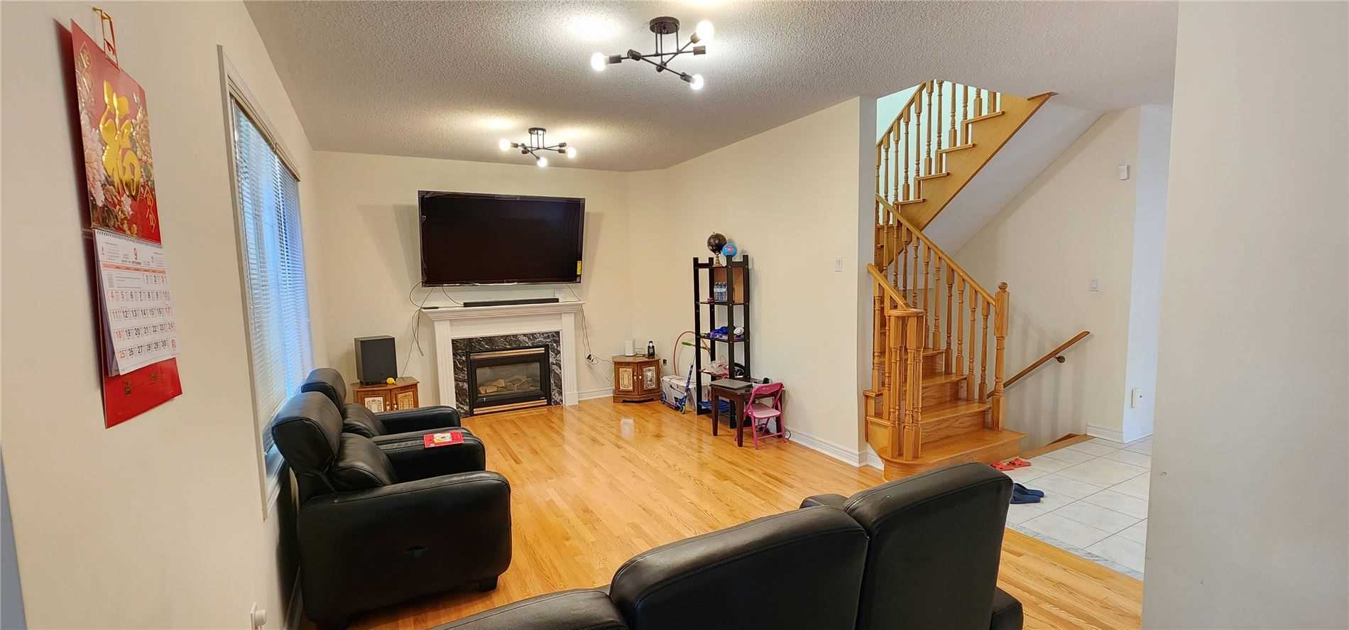 14 Lemsford Dr