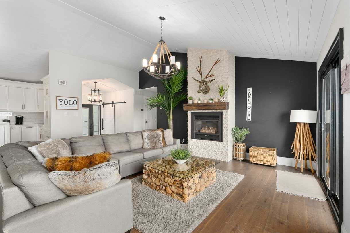 2277 Crystal Beach Rd
