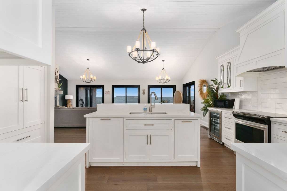 2277 Crystal Beach Rd