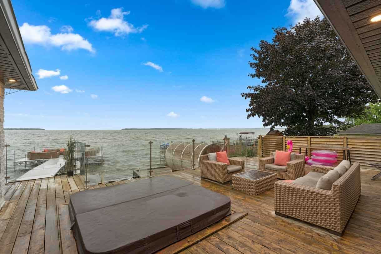 2277 Crystal Beach Rd