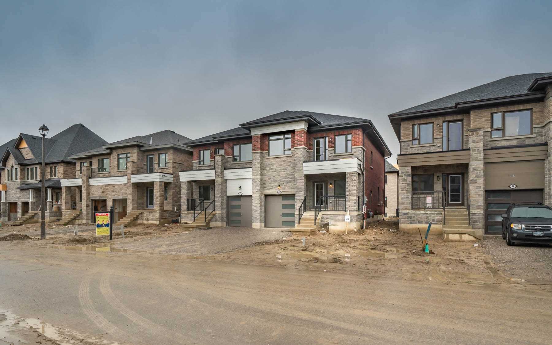 10 Ballinger Way