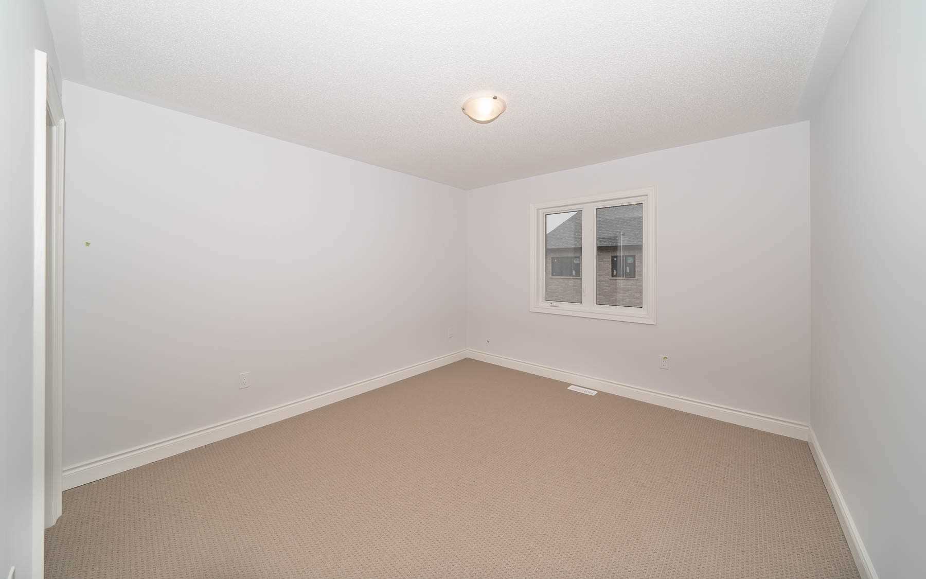 10 Ballinger Way