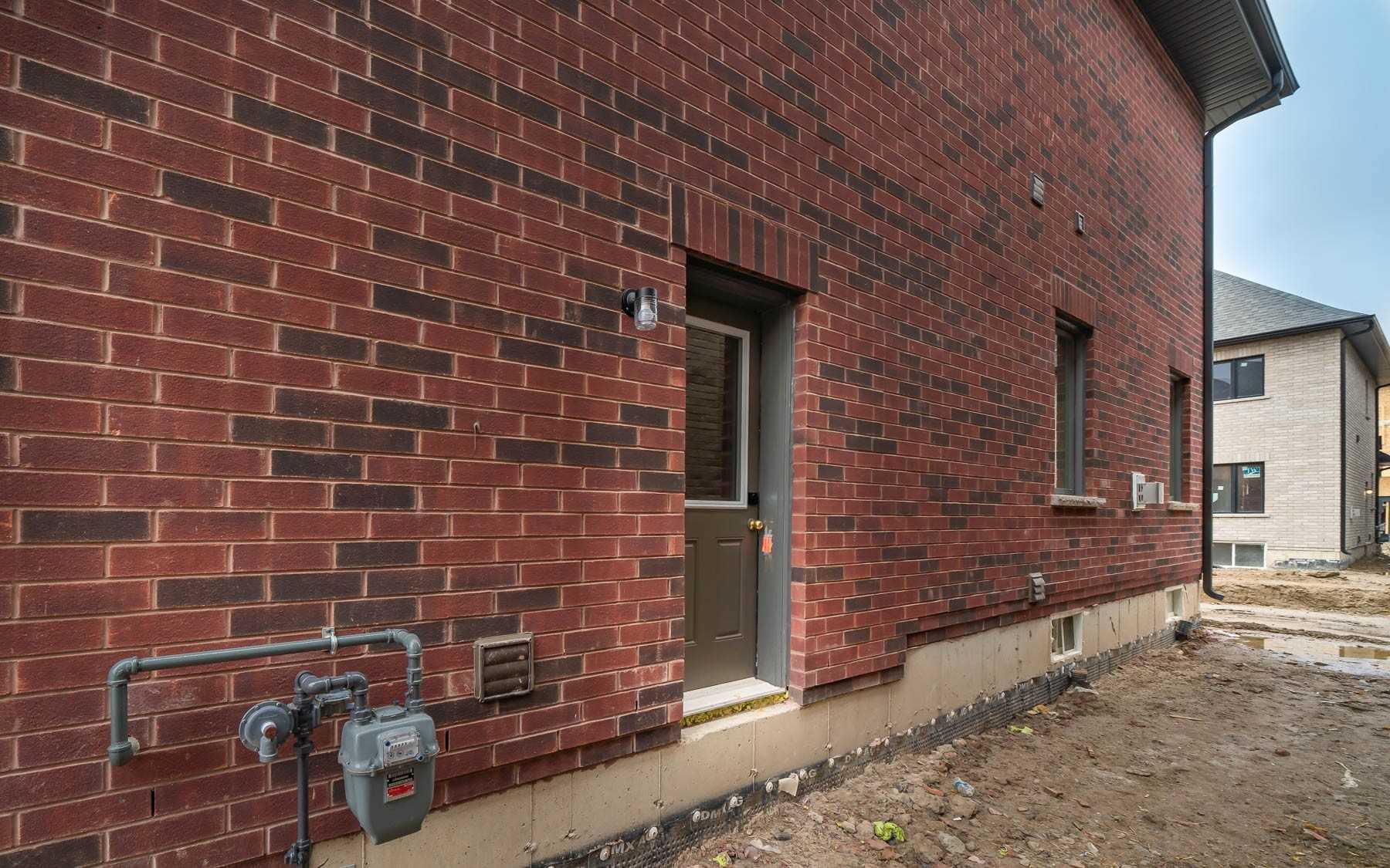10 Ballinger Way