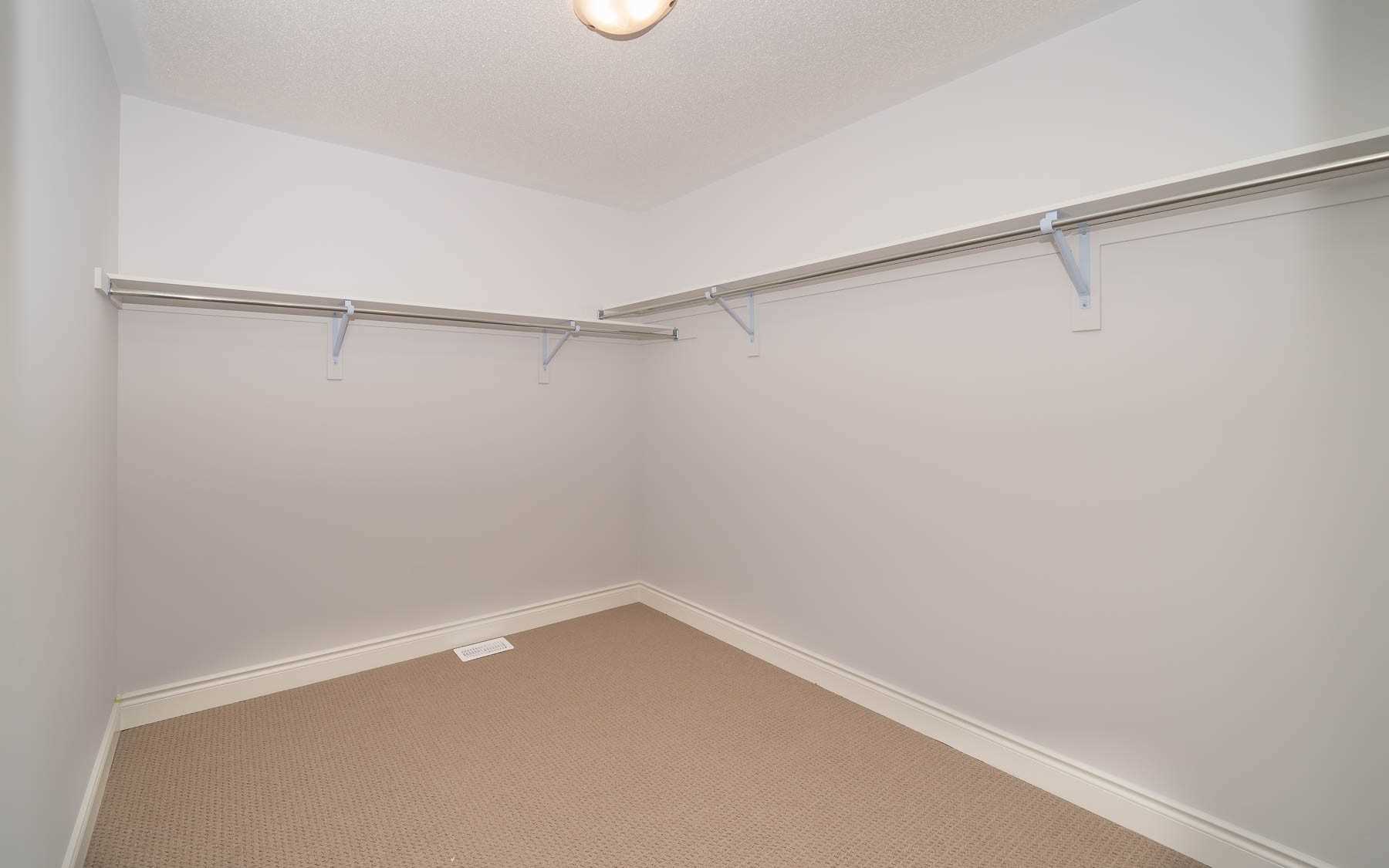 10 Ballinger Way