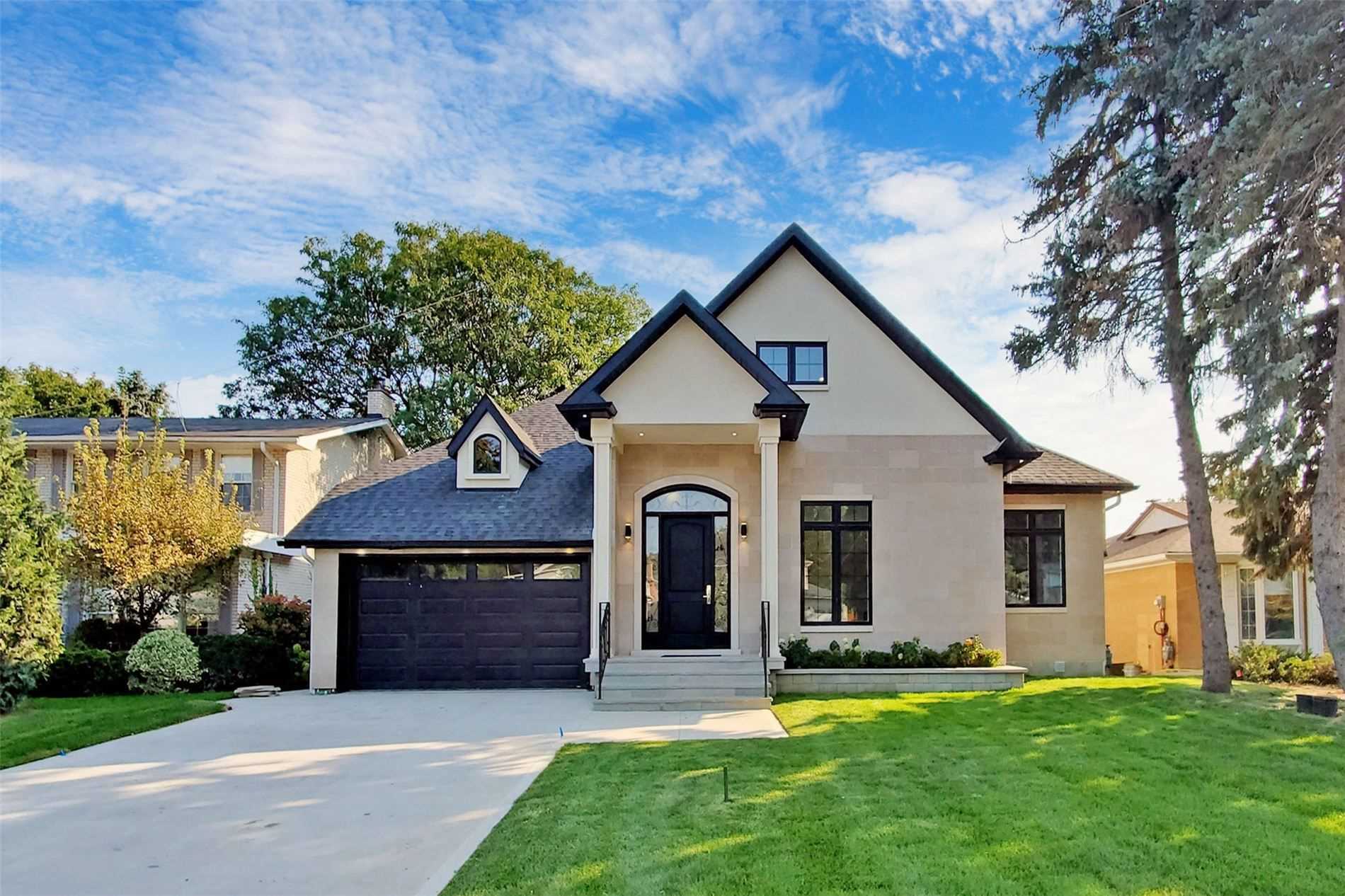 147 Royal Orchard Boulevard