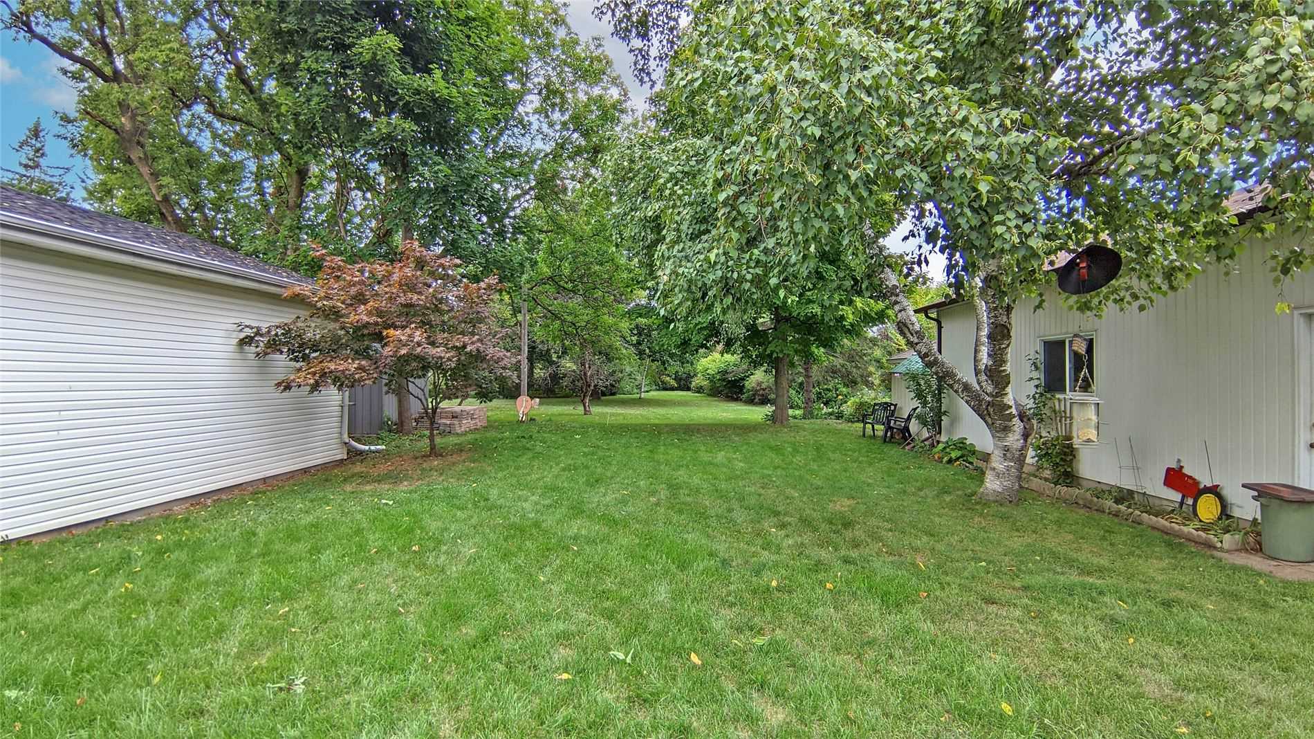 6 Winlaw Place