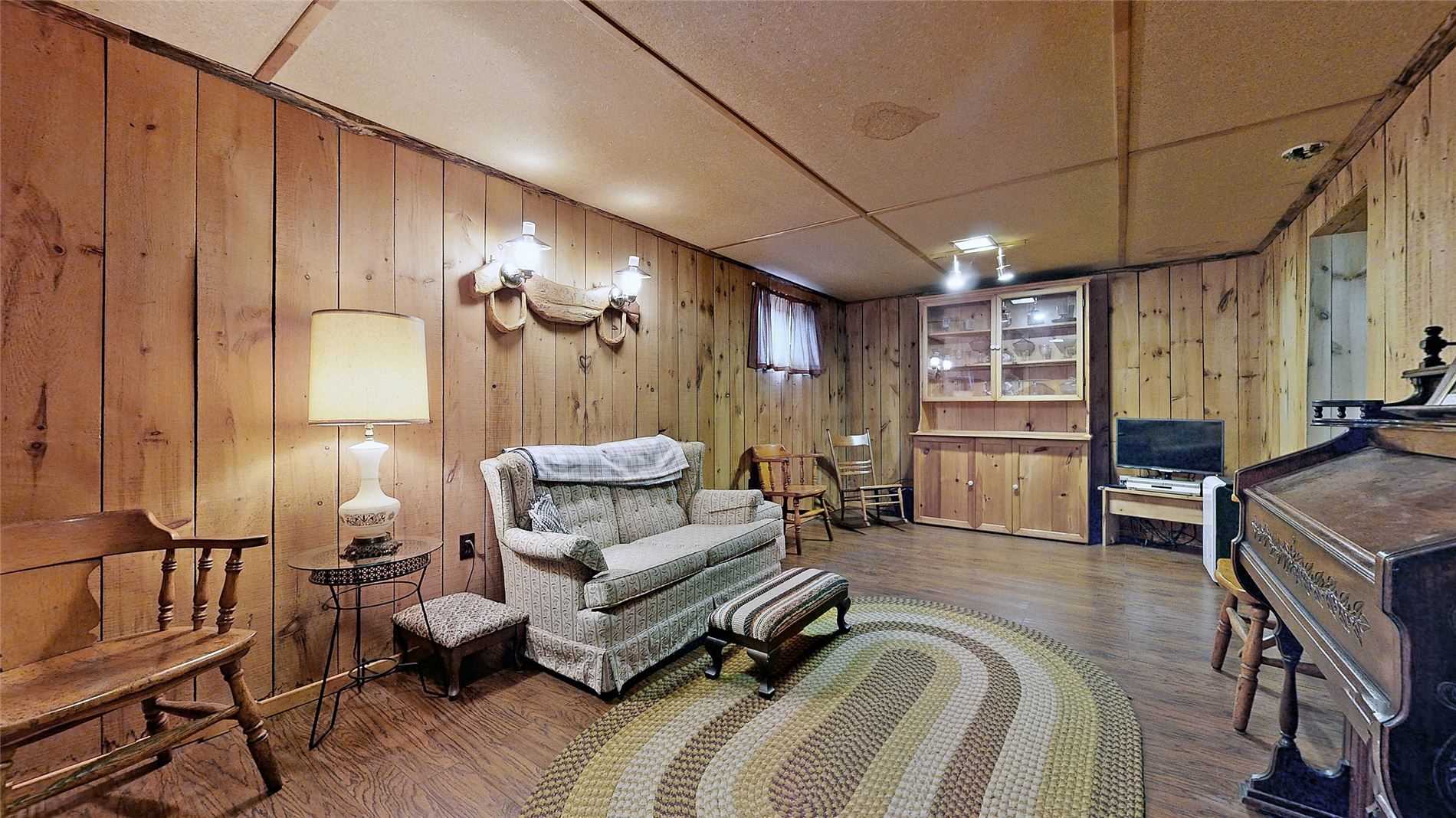 6 Winlaw Place