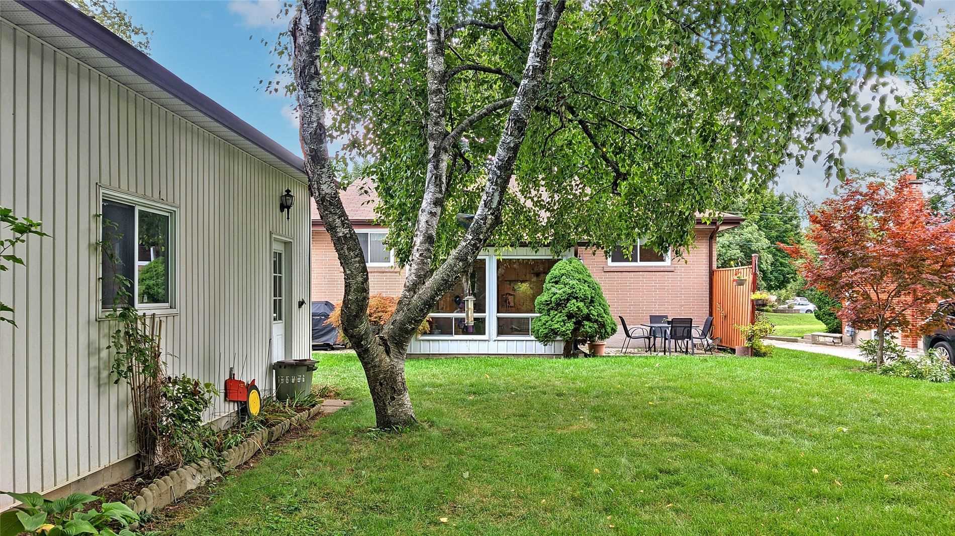 6 Winlaw Place
