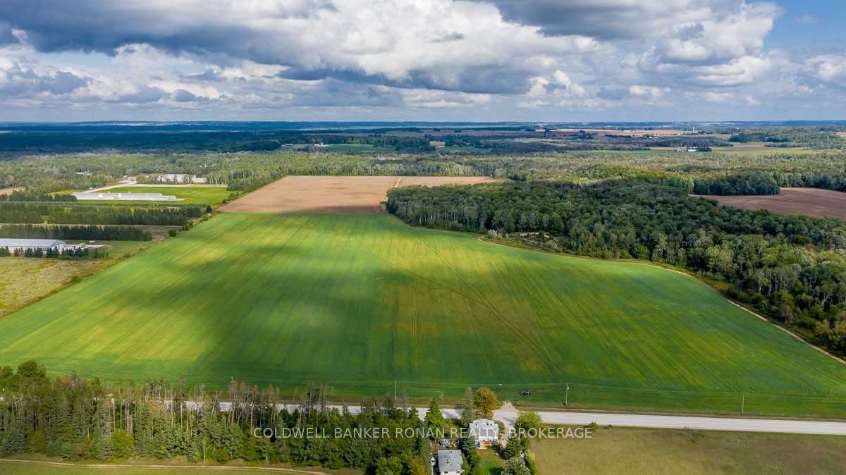 Listing N5766293 - Large Photo # 3
