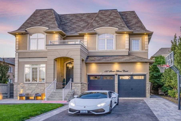 127 Sweet Anna Crt, Vaughan