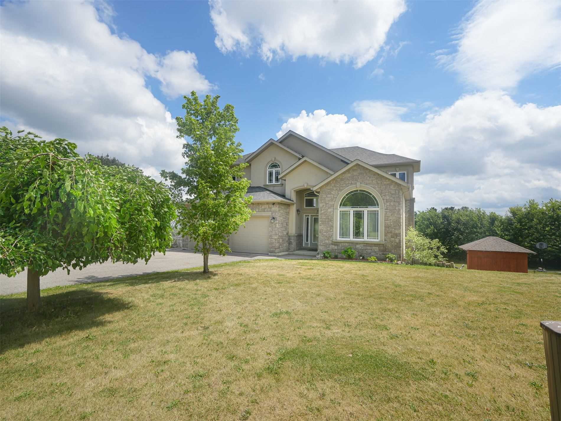 31 Grandview Crescent