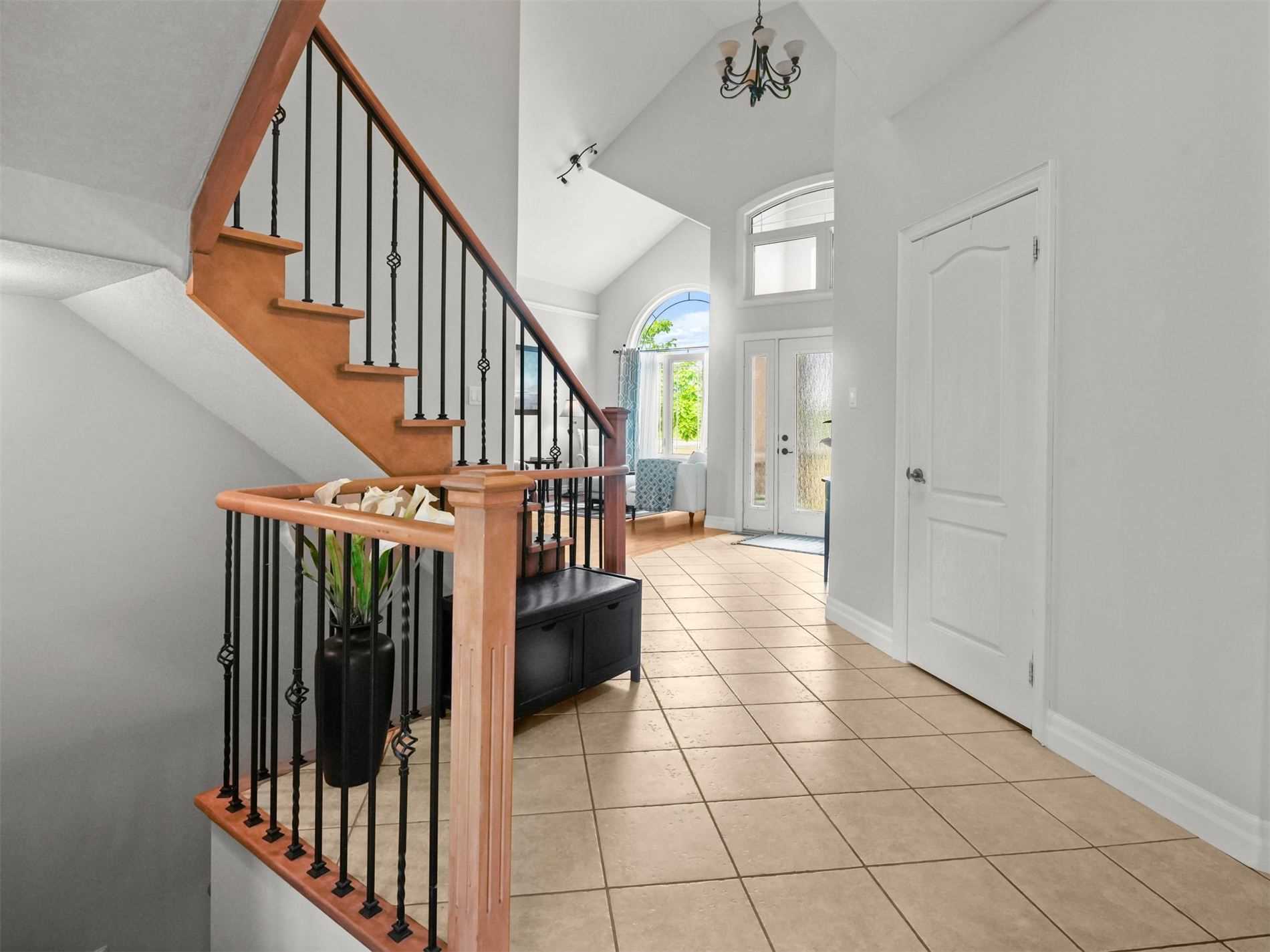 31 Grandview Crescent