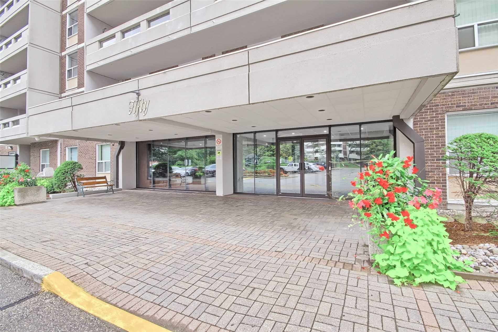 50 Inverlochy Blvd, #1006