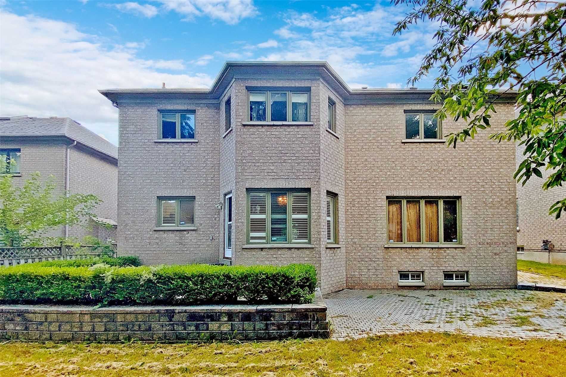 57 Cassandra Crescent
