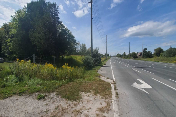 1459 Bloomington Rd, Richmond Hill