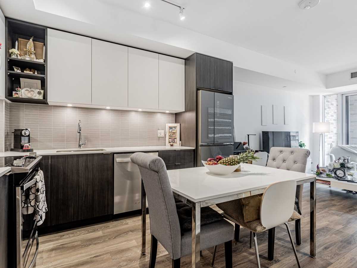 100 Eagle Rock Way, #213