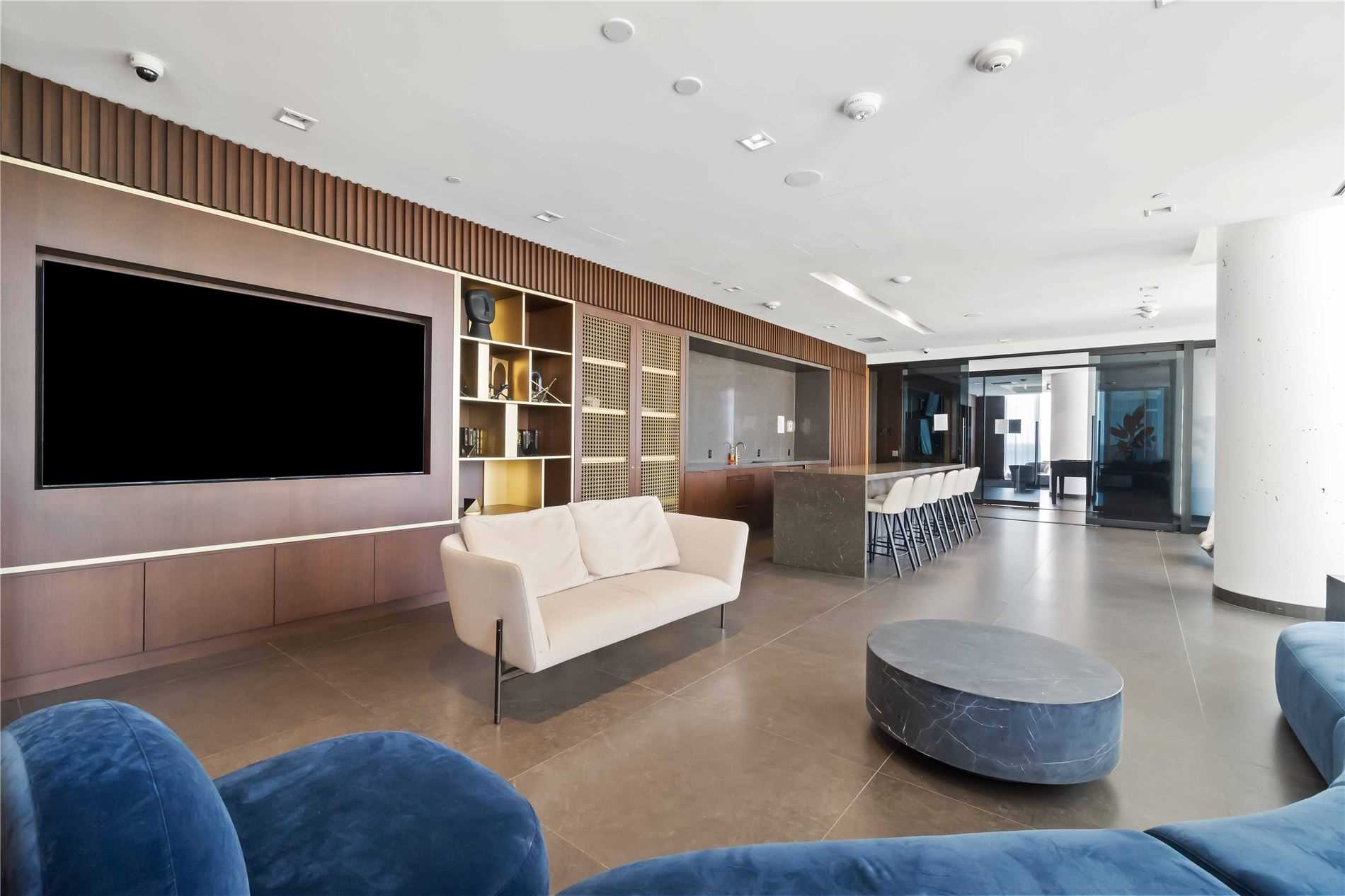 950 Portage Parkway, #4701