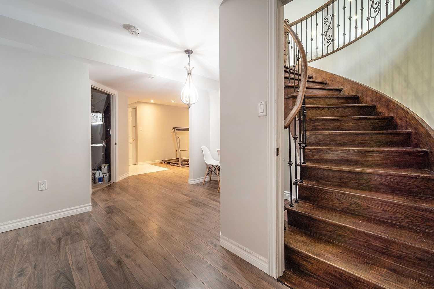5 Greenan Rd