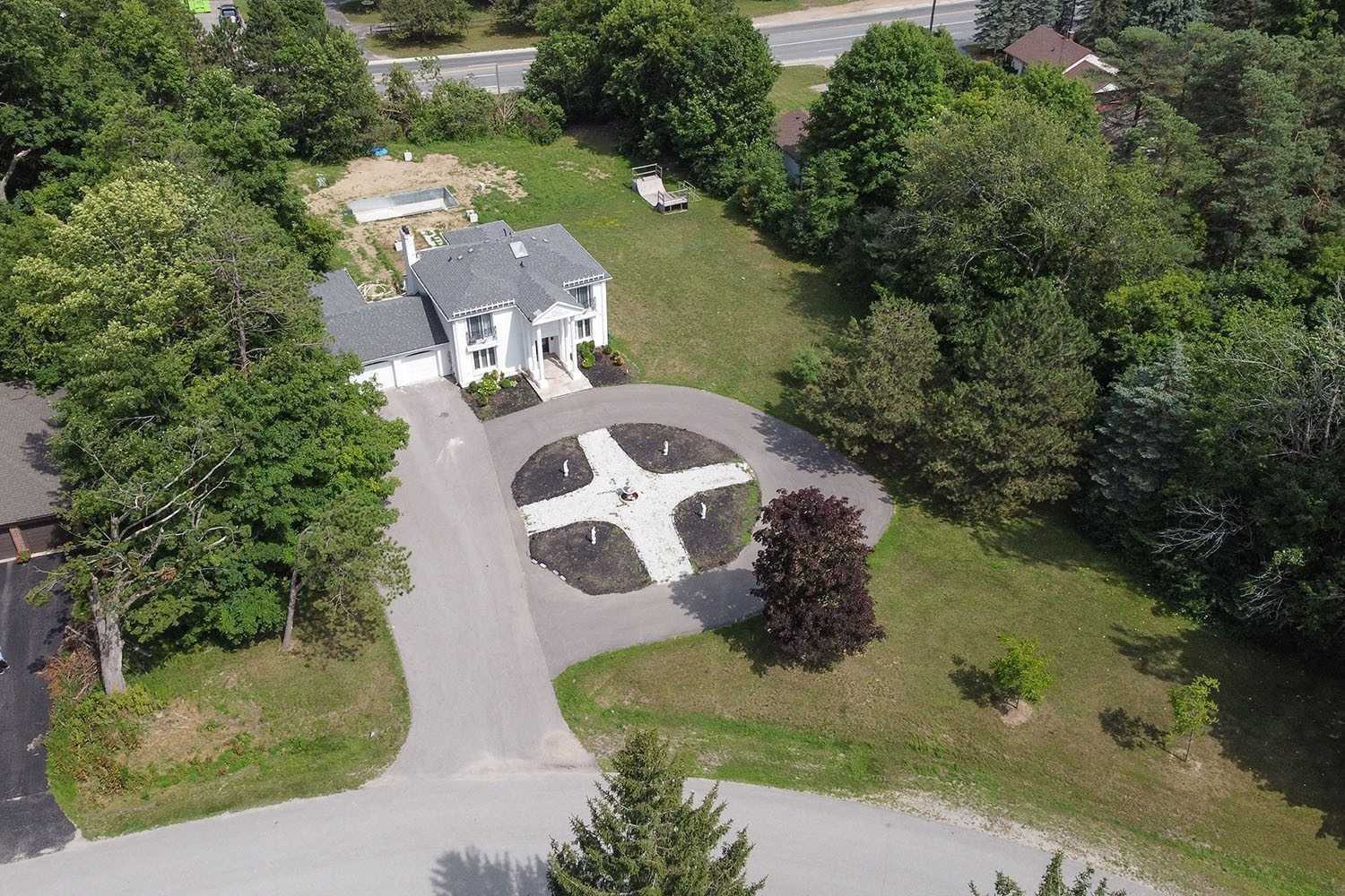 5 Greenan Rd