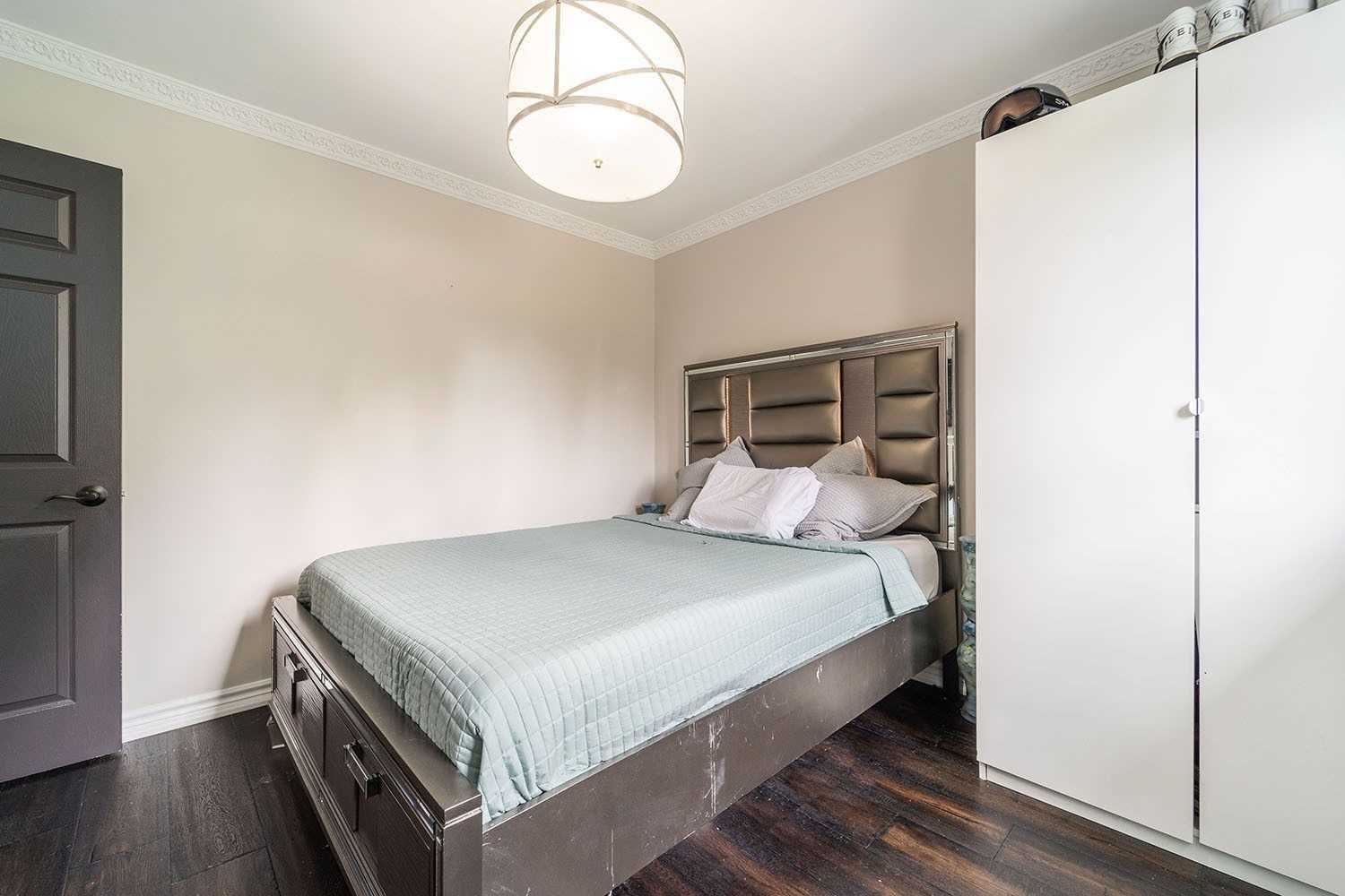 5 Greenan Rd