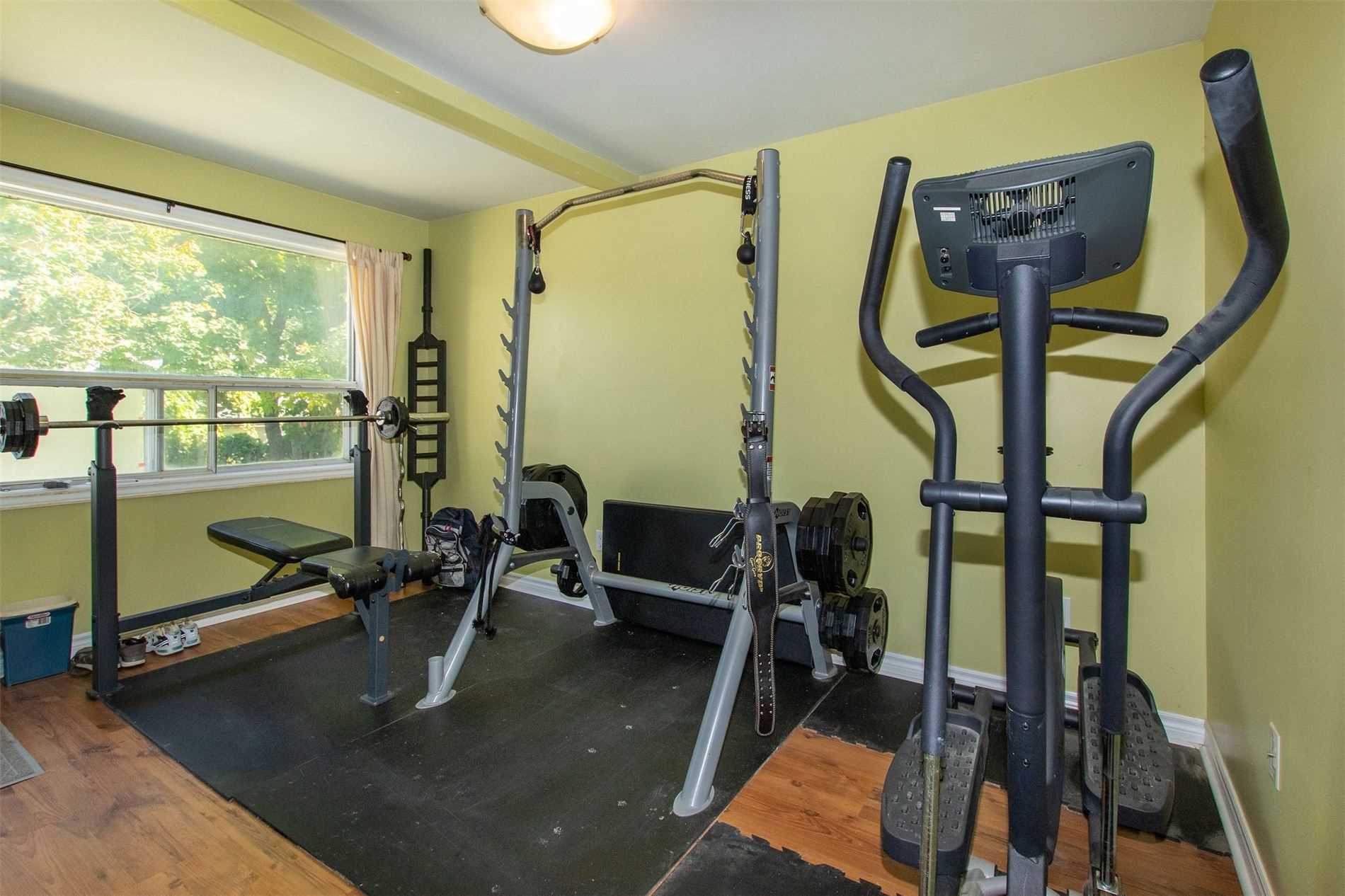 711 Innisfil Beach Rd