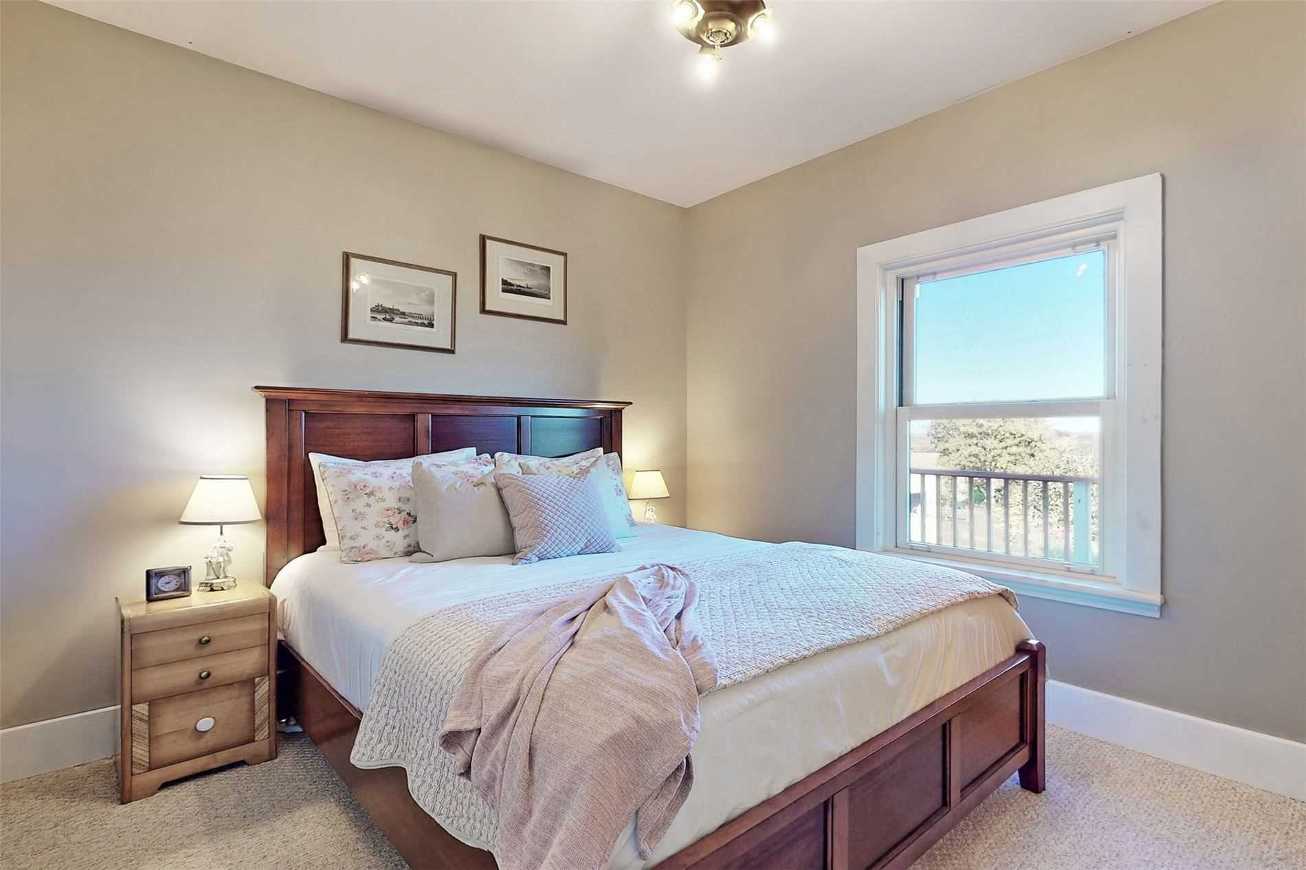 13239 Concession 5 Rd