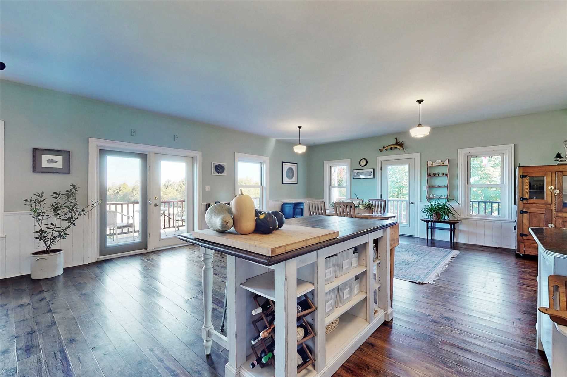 13239 Concession 5 Rd