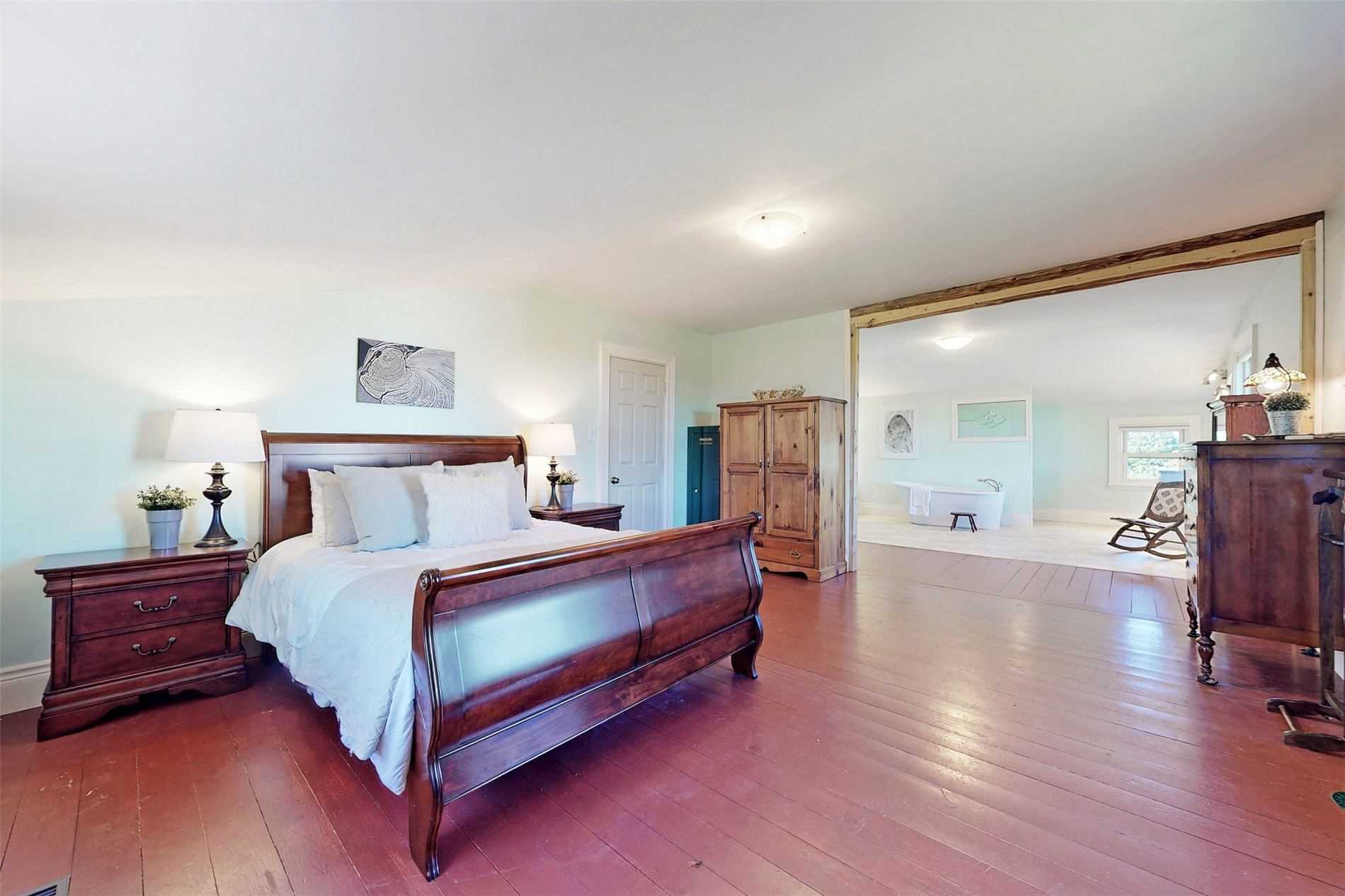 13239 Concession 5 Rd