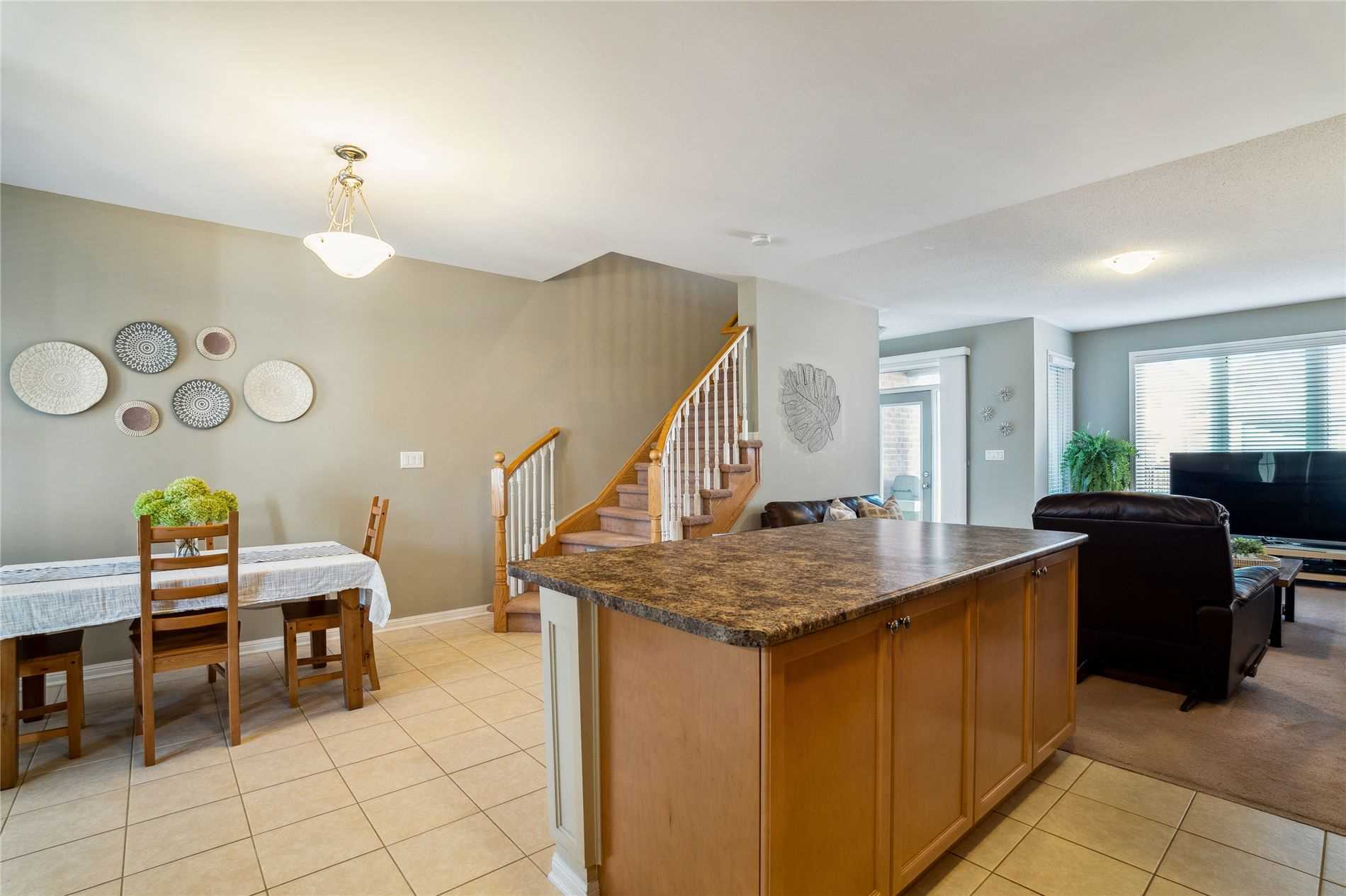 254 Riverlands Ave, Markham