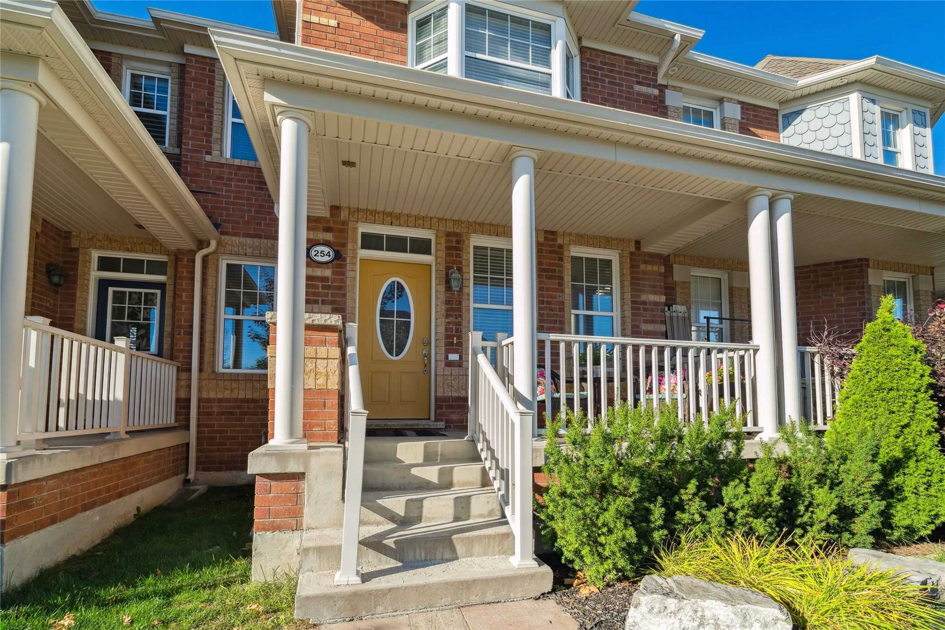 254 Riverlands Ave, Markham