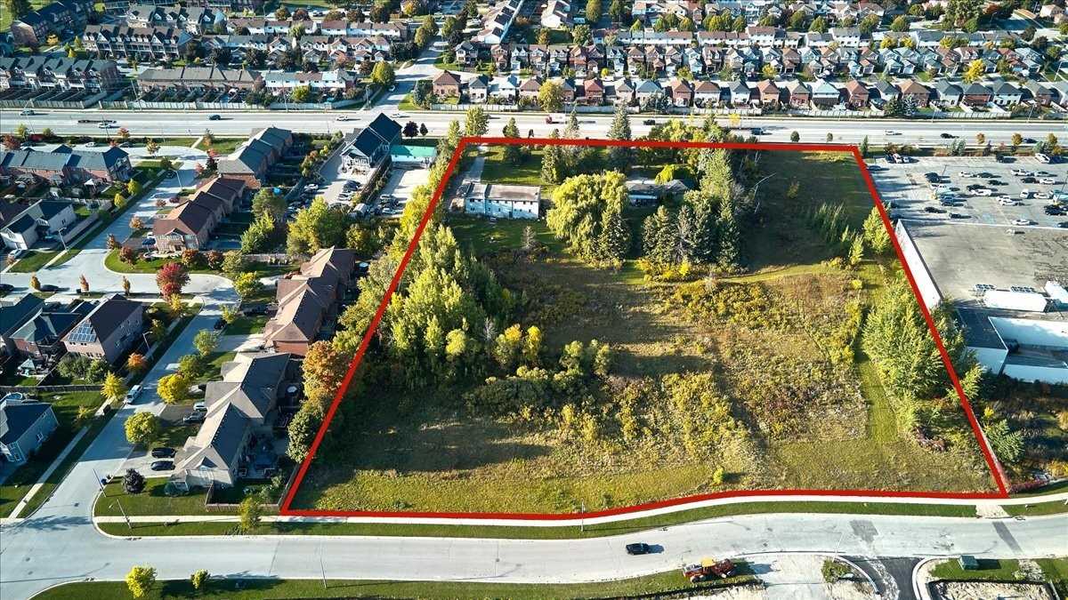 1207 Innisfil Beach Rd