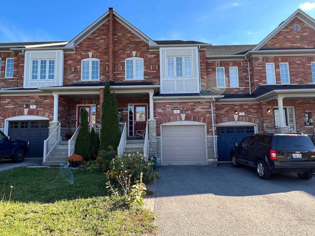 27 Barr Cres