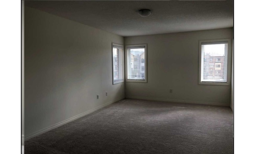 63 Tango Cres