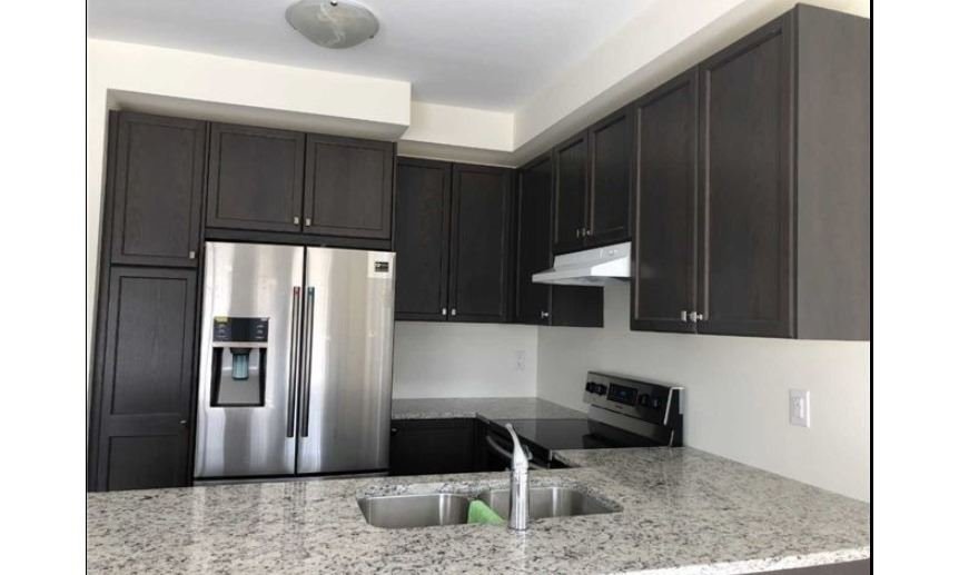63 Tango Cres