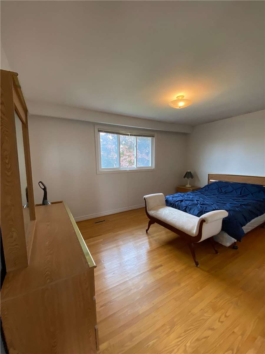 179 Oxford St