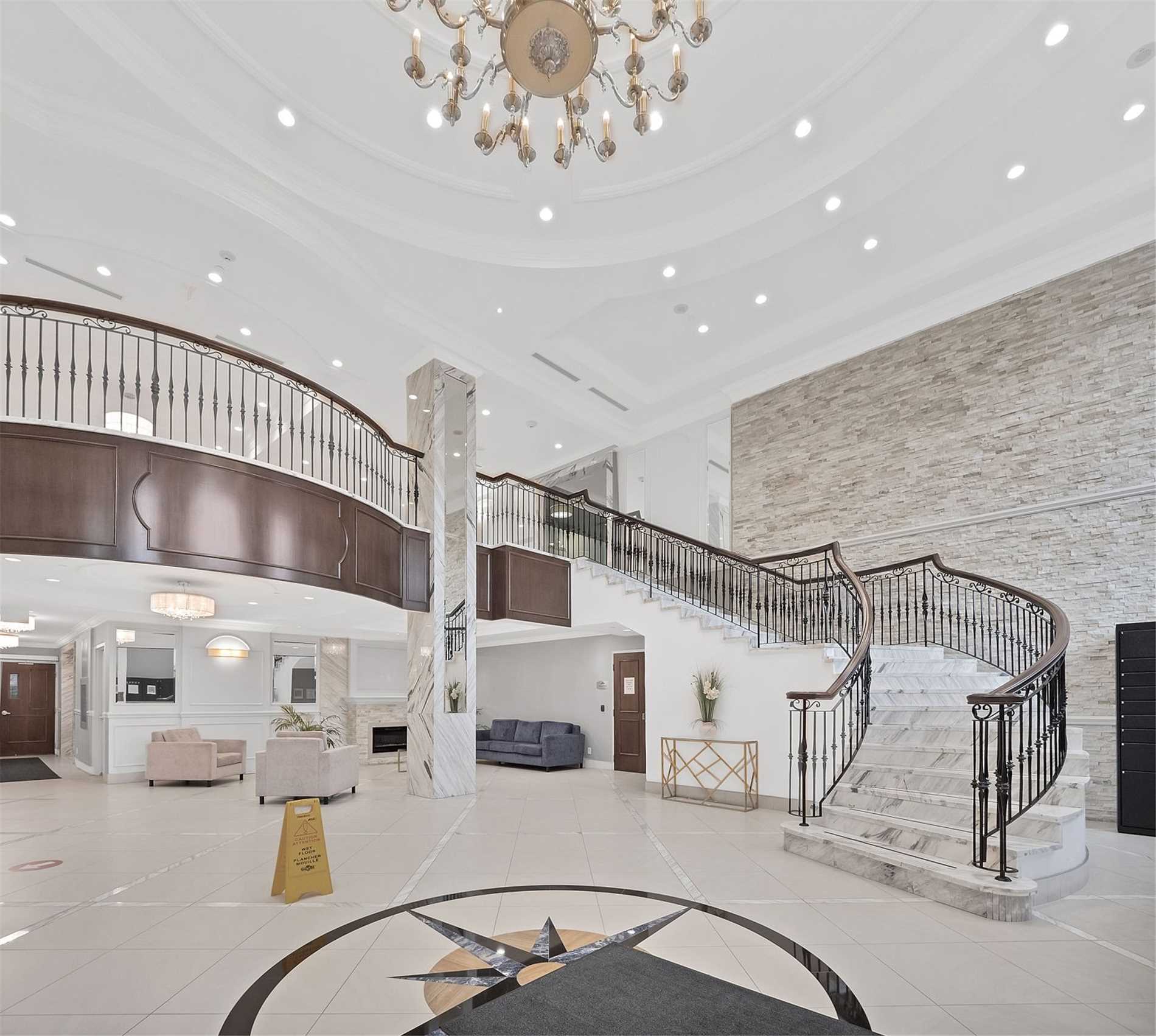 89 South Town Centre Boulevard, #601