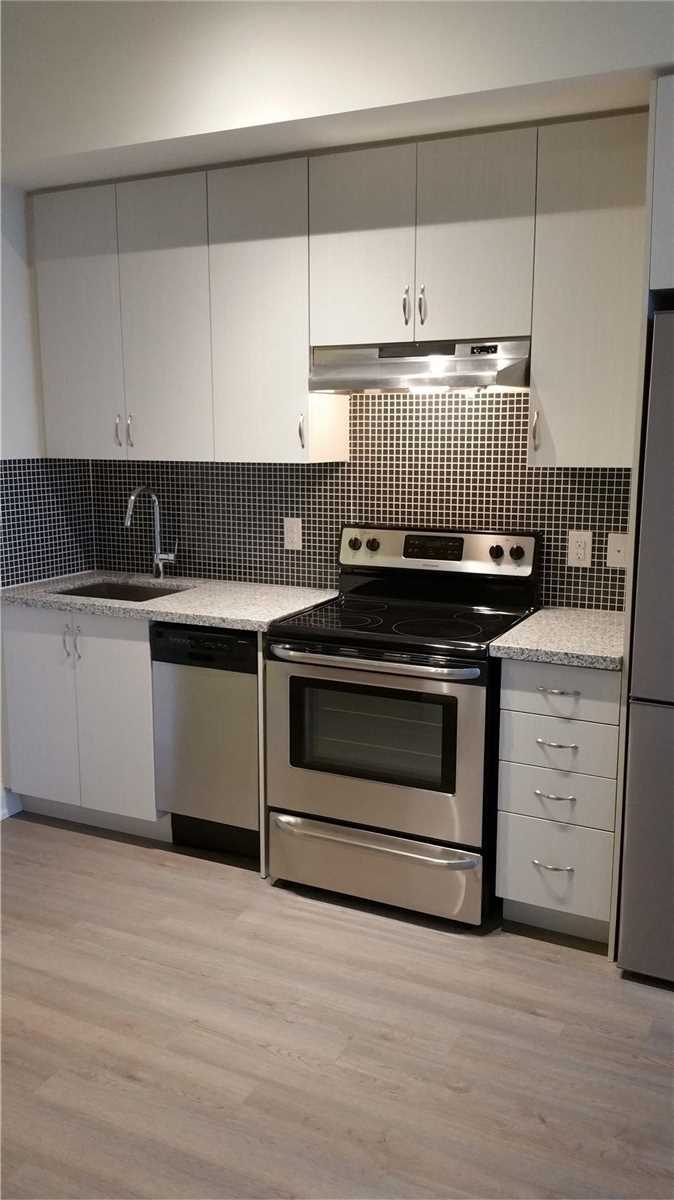 8763 Bayview Ave, #613